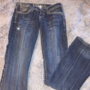 Slim boot jeans, low rise